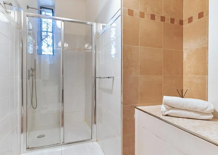 Anna Deluxe Lägenhet Bergamo