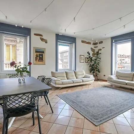 Anna Deluxe Lägenhet Bergamo