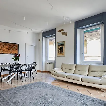 Anna Home Bergamo Deluxe Apartment * Bergame