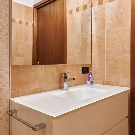 Anna Home Bergamo Deluxe Apartment * Bergame